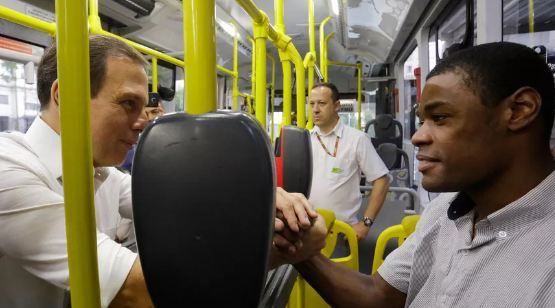 Prefeitura de SP afirma que tarifa de ônibus vai subir em 2018